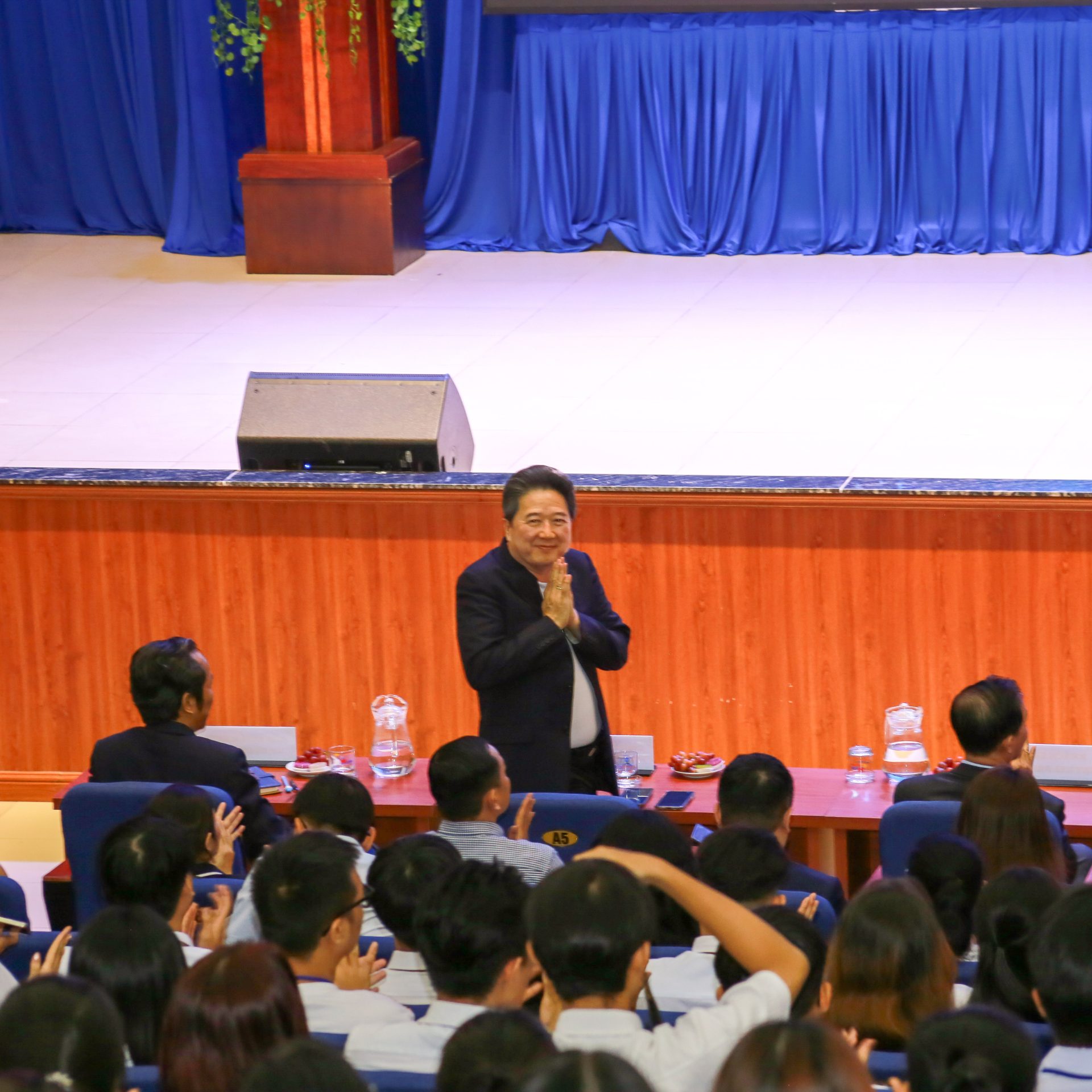 Hoàng Yến Group ký kết MOU hợp tác với Đại học Sài Gòn